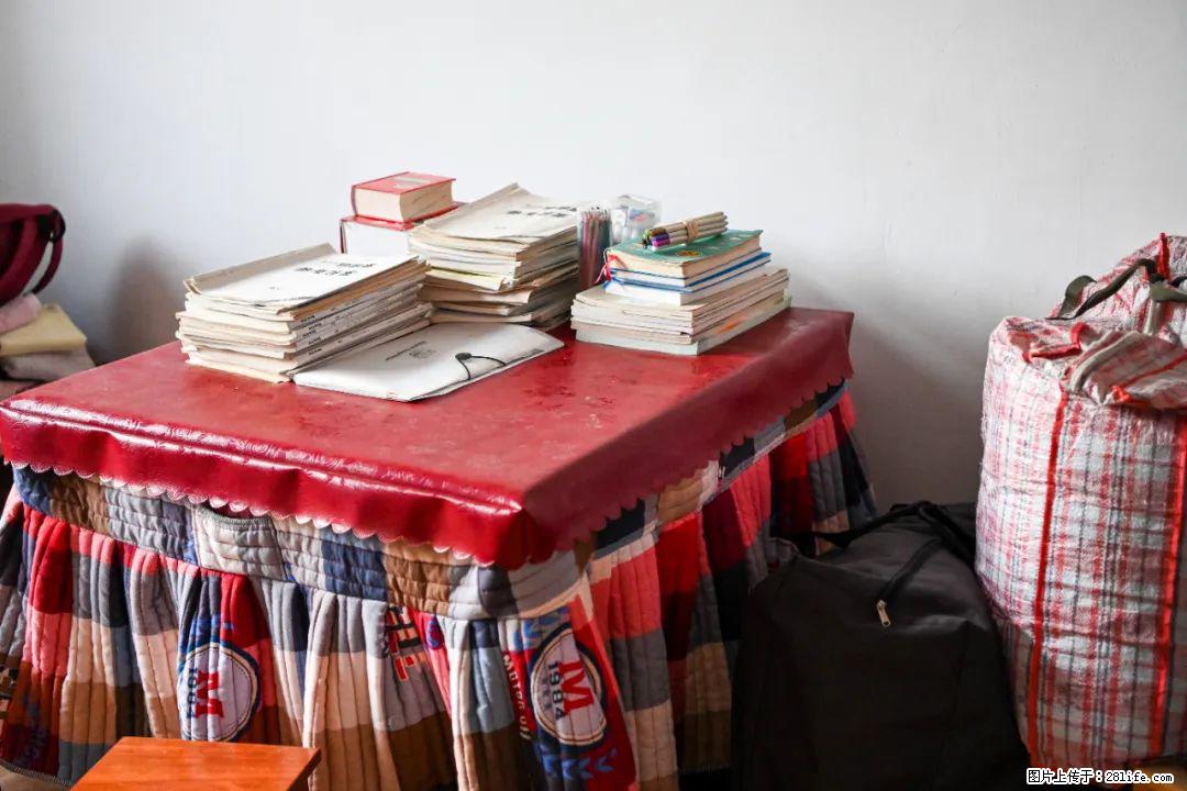 全网追的“扁担女孩”,找了一份暑假工,时薪12元 - 安阳生活资讯 - 安阳28生活网 ay.28life.com